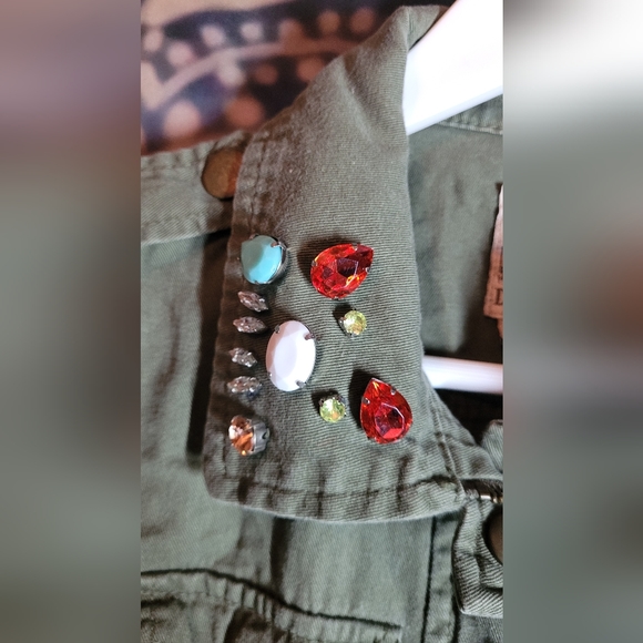 Decree sleeveless jacket vest army green jewelled vintage - Picture 3 of 7